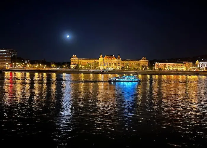 Full Panorama *
