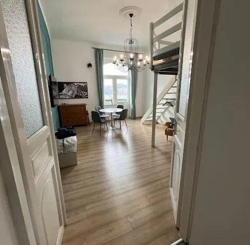 Full Panorama * Budapesta